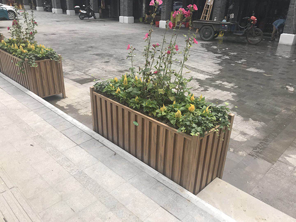道路綠化花箱、PVC微發(fā)泡板藝術(shù)花箱、PVC微發(fā)泡板花箱、PVC花箱
