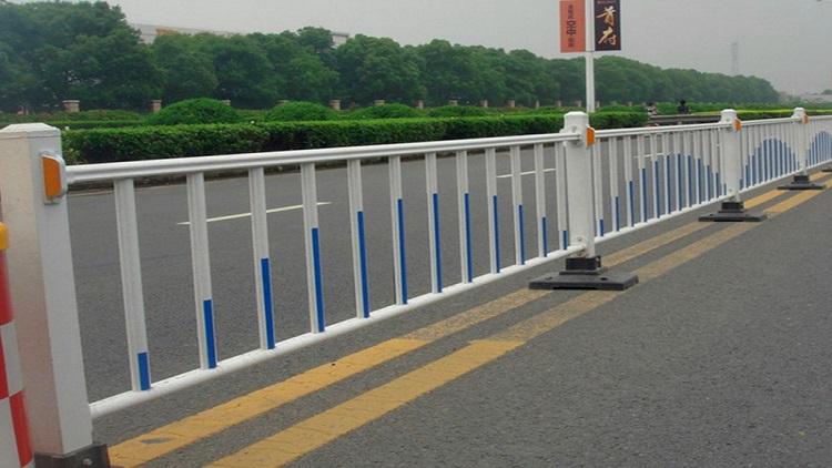 你有很了解我們身邊公路上的交通護欄嗎？